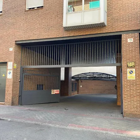 Apartamento En Madrid Rio Con Parking Gratuito Exterior photo