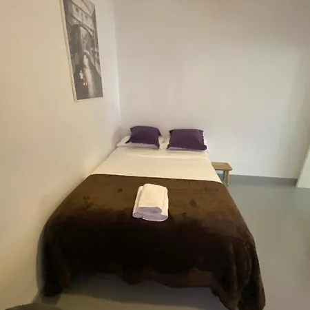 Apartamento En Madrid Rio Con Parking Gratuito Exterior photo